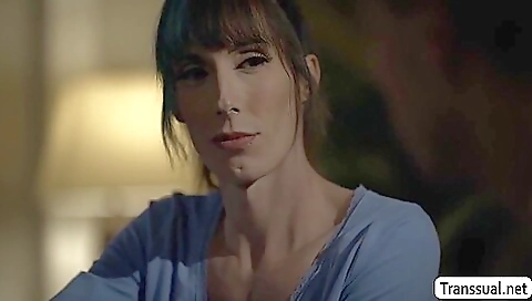Milf and sexy milf likes to the perfect ass of a trib